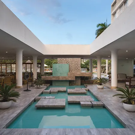 Tamaca Beach Resort-3